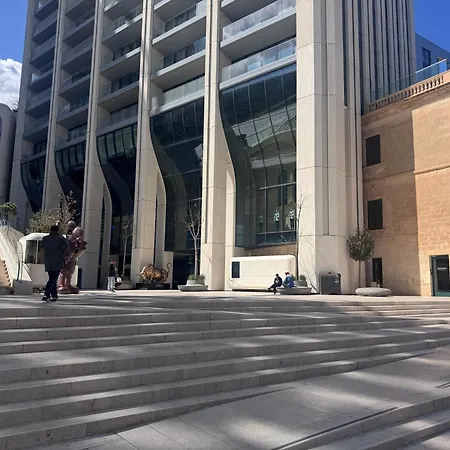 Lägenhet Mercury Tower 508