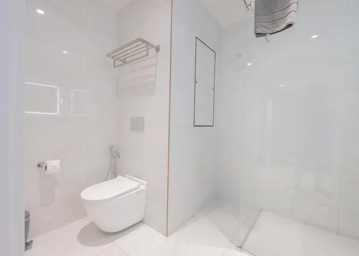 Lägenhet Mercury Tower 508 St. Julian's